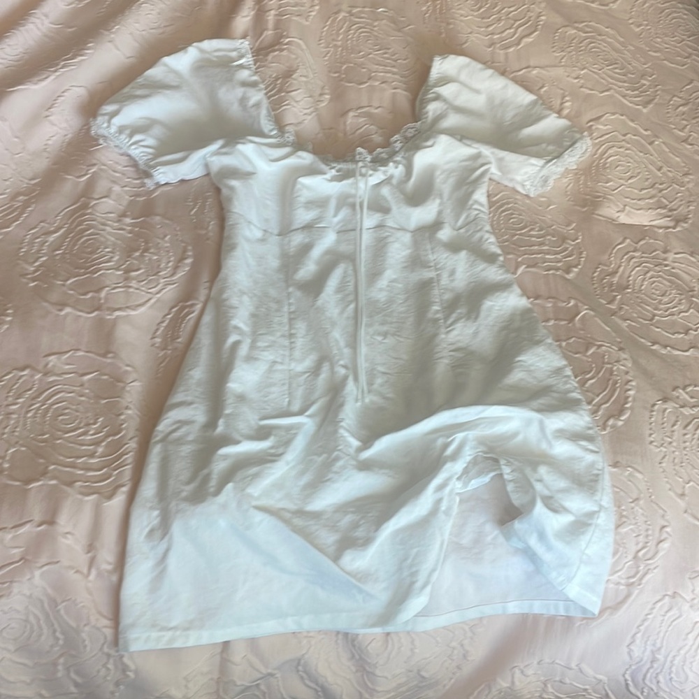 Princess Polly mini princess sleeve dress size 4